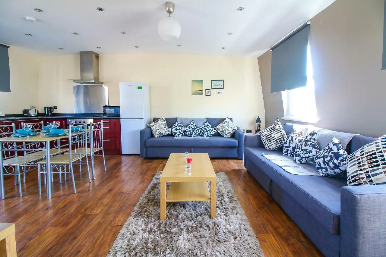 City View Flat @ Liverpool St. London Apartment