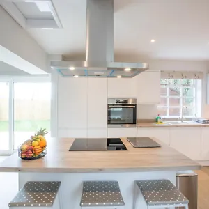 https://villa-peaceful-woodland-retreat-near-clifton.cardiffhotelswales.com