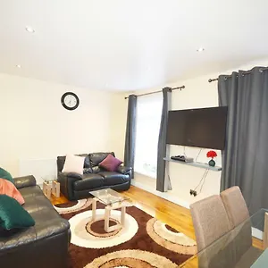 Modern 4 Bedroom , Londyn Wielka Brytania
