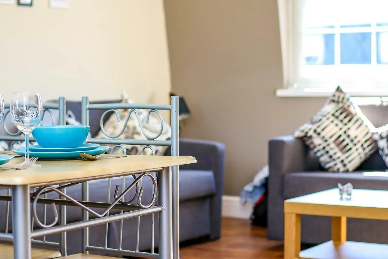 City View Flat @ Liverpool St. Лондон Апартаменты