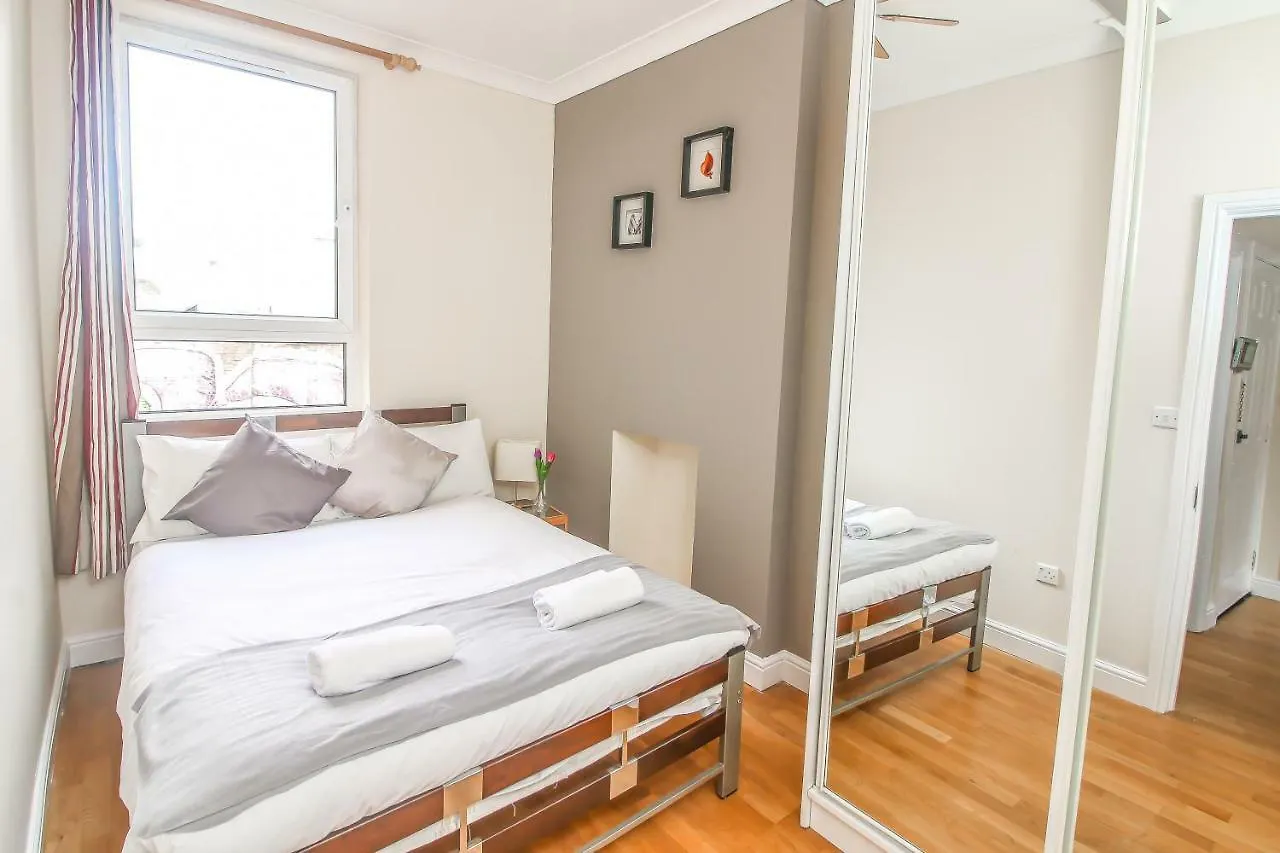Апартаменты City View Flat @ Liverpool St. Лондон